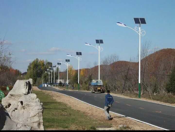 道路太陽能路燈